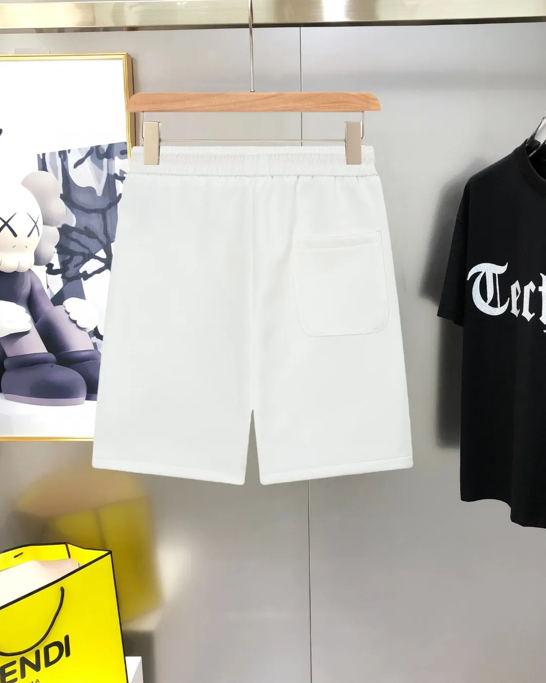 SSNew Arrival Same Style👫logo ， Same Style ， ！ * ， logo ！ ， ， ！ ， 、 、 ， ！ Breathable 。Versatile ， ， V ， ， Same Style！ Size：M-3XL